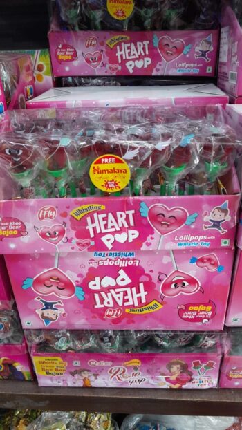 Heart Pops -MRP 120/- 1 Carton {18 Jar's} 00314