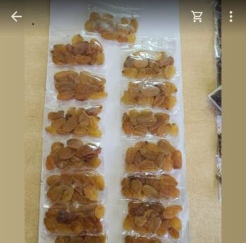 Dry Grapes - 00976