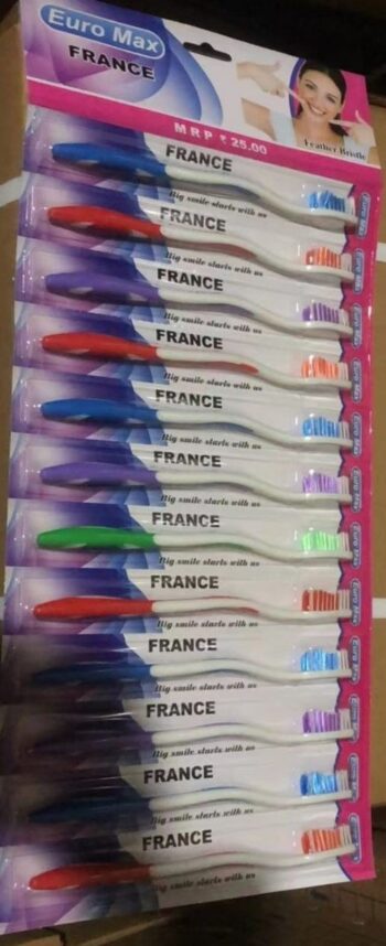Euro Max France Tooth Brush / 1sheet-MRP 300/ 1Carton-60 sheet/ 01314