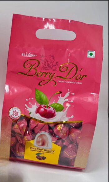 01872/ Berry Dor Pouch  / MRP 400 / 10 box
