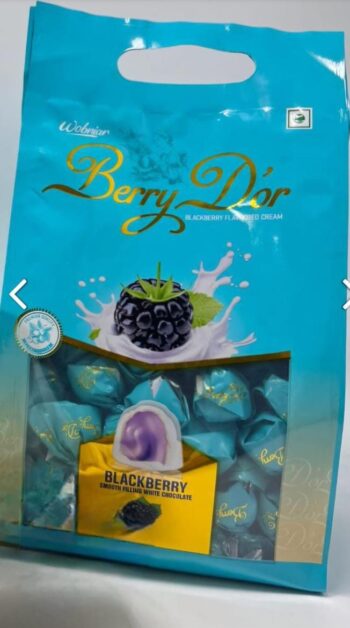 01873 /Black Berry Dor Pouch  / MRP 400 / 10 box