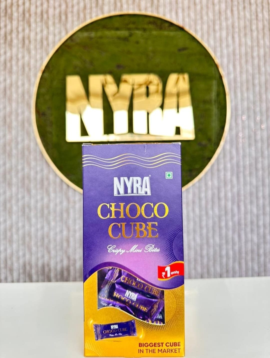 NYRA COCO CUBE